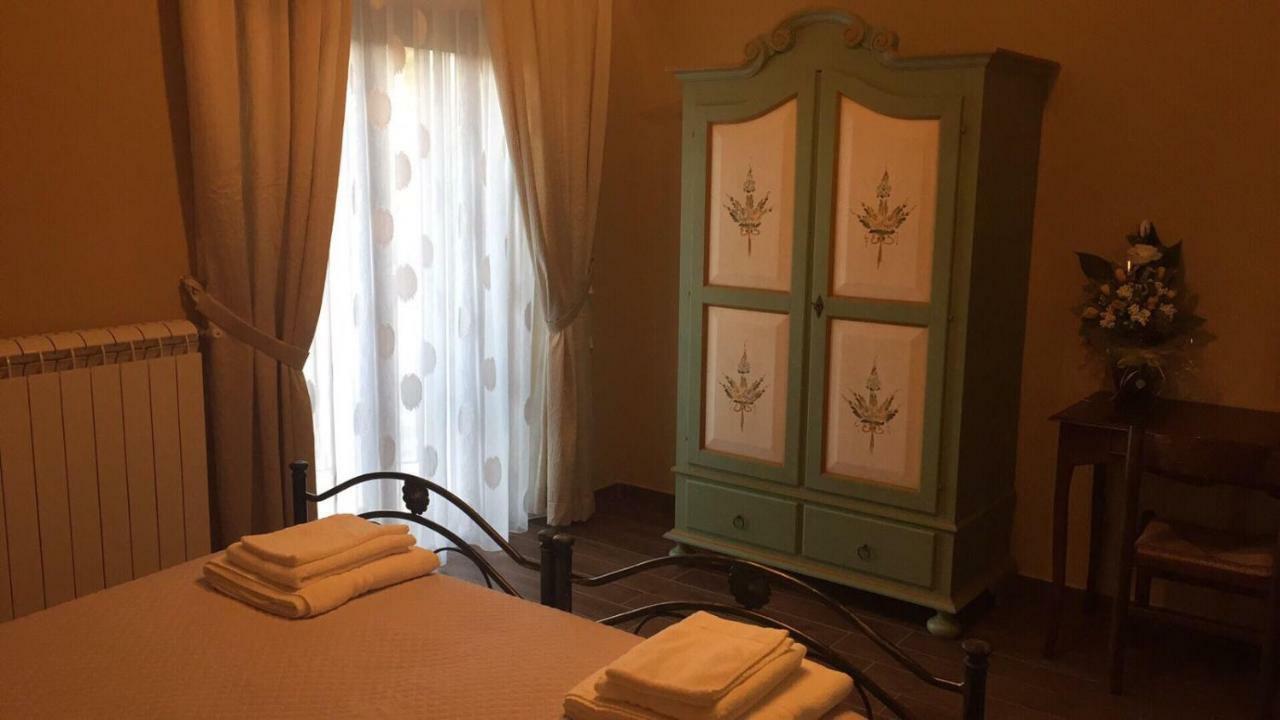 Tenuta Jumara Hotel San Lorenzo Maggiore Екстериор снимка