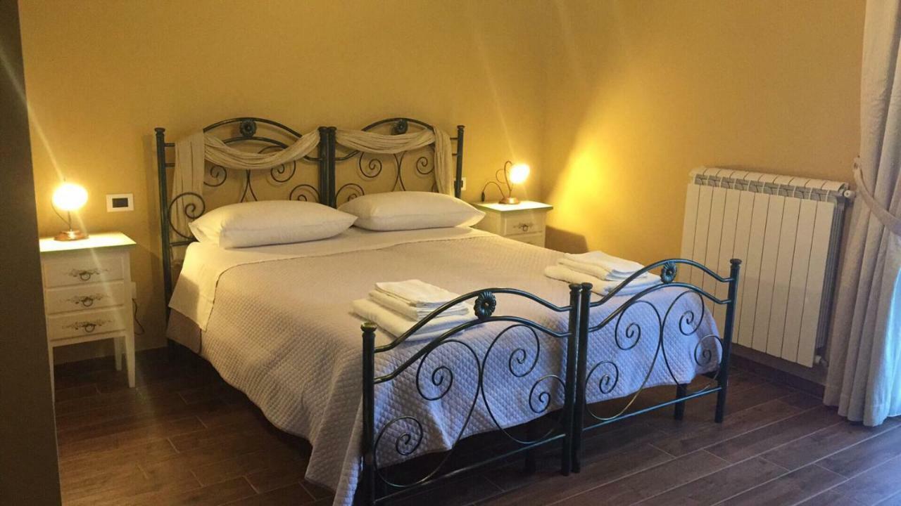 Tenuta Jumara Hotel San Lorenzo Maggiore Екстериор снимка
